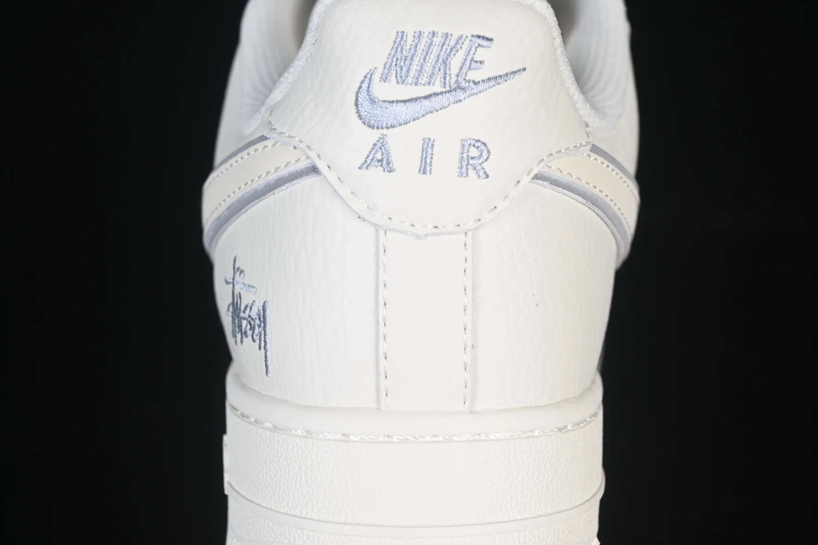 All categories Nk Air Force 1 Air Force series Nk Air Force 1 Low Air Force low-top Nike Air Force 1'07 Low Stusi co-branded versatile beige Air Force 1 low-top casual sneakers CS5288-034
